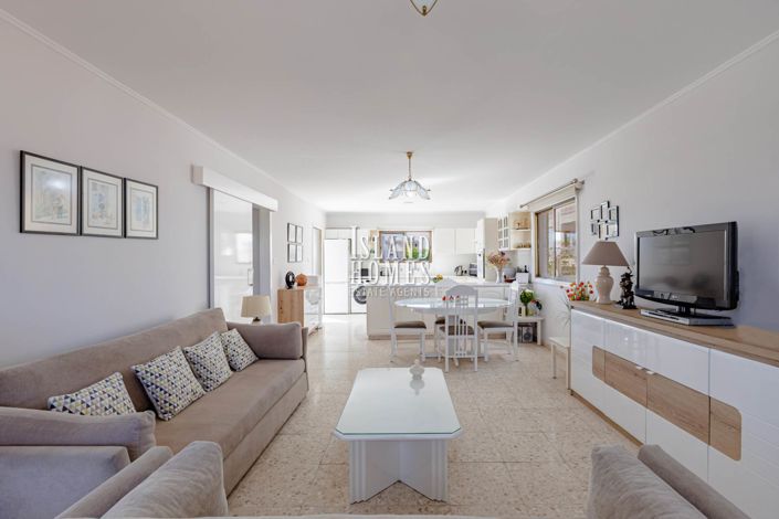 Image No.3-5 Bed House for sale