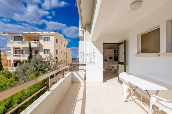 Image No.9-5 Bed House for sale