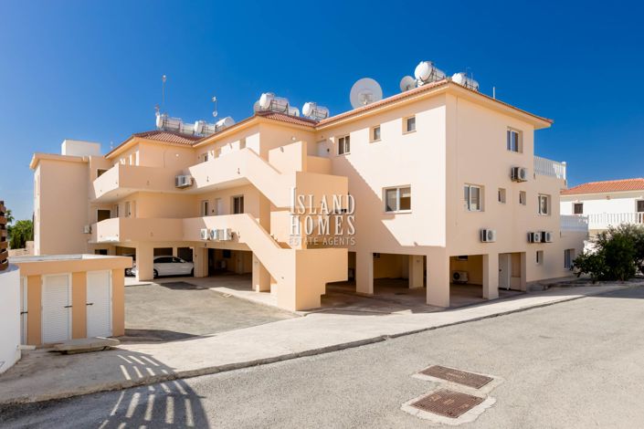 Image No.14-2 Bed Apartment for sale