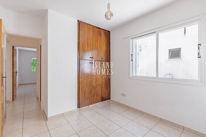 Image No.17-2 Bed Apartment for sale