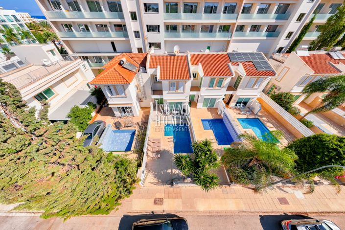 Image No.15-2 Bed Townhouse for sale