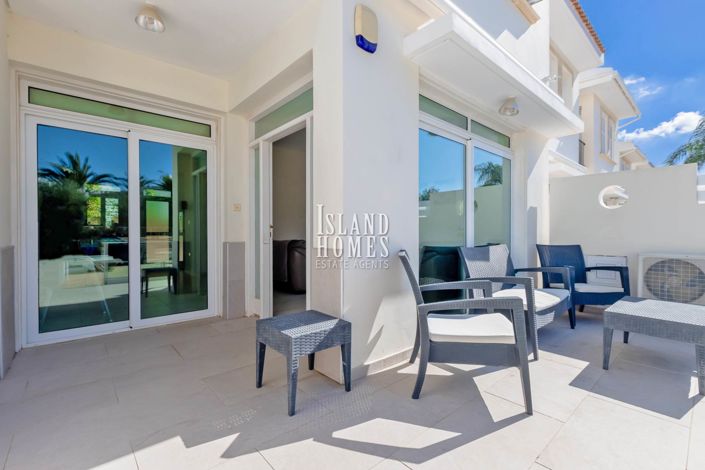 Image No.28-2 Bed Townhouse for sale