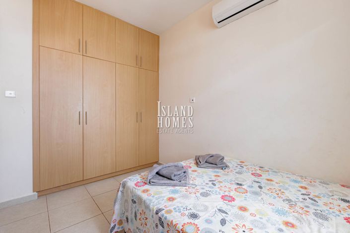 Image No.31-2 Bed Townhouse for sale