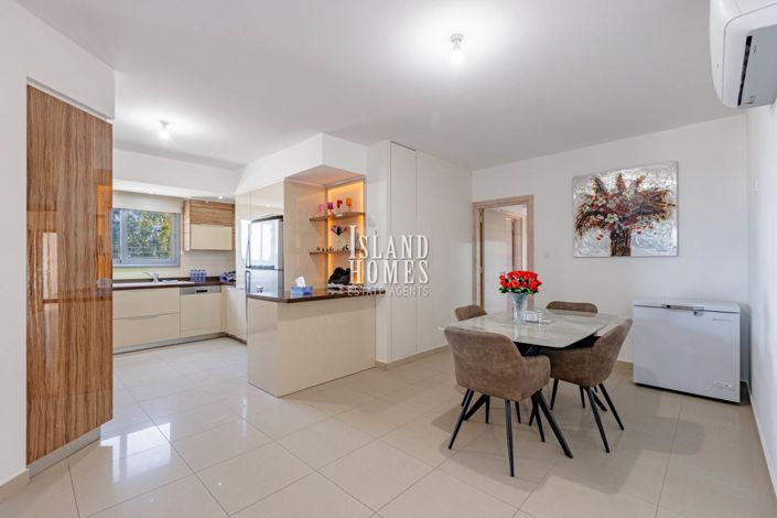 Image No.4-3 Bed Apartment for sale