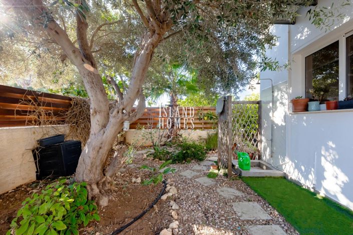 Image No.17-3 Bed Villa / Detached for sale