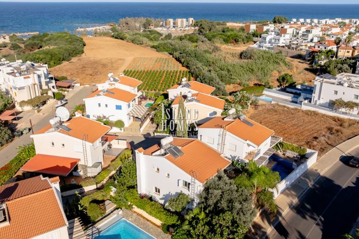 Image No.3-3 Bed Villa / Detached for sale