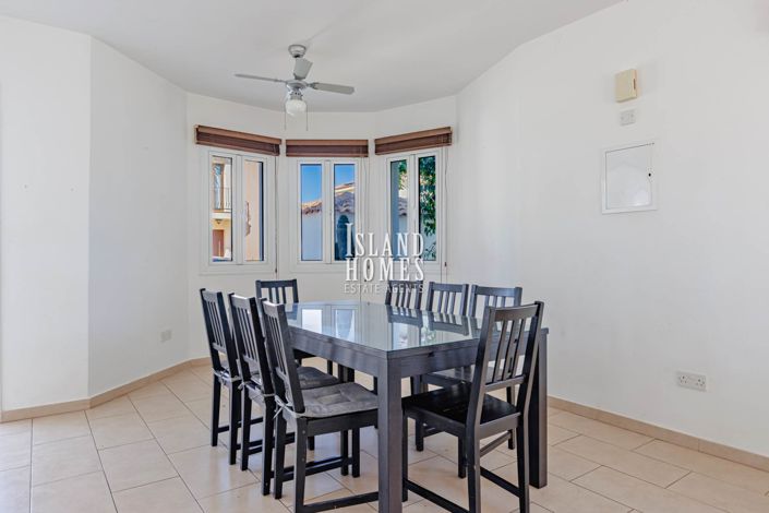 Image No.13-3 Bed Villa for sale