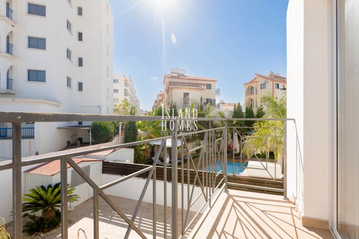 Image No.21-3 Bed Villa for sale