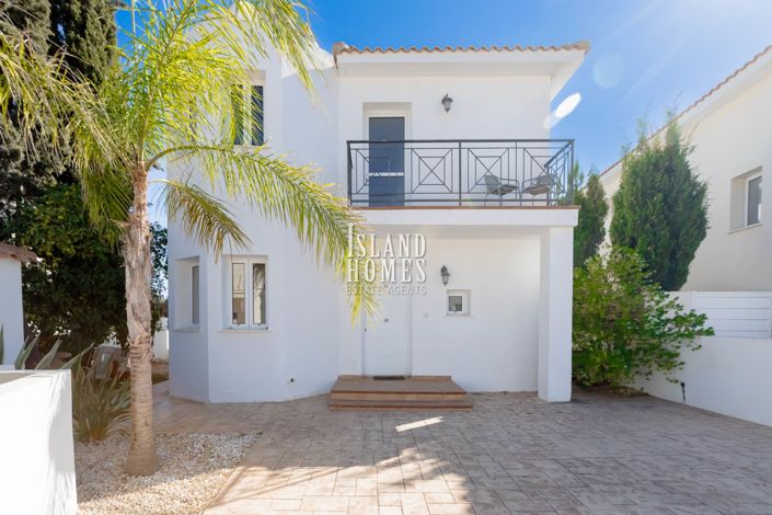 Image No.4-3 Bed Villa for sale