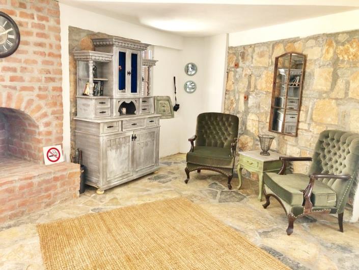 Image No.11-6 Bed House for sale