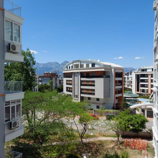 Image No.15-3 Bed Apartment for sale