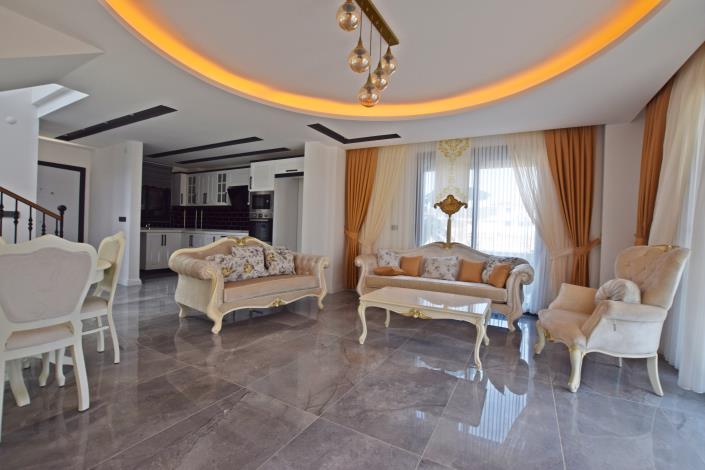 Image No.14-3 Bed Villa / Detached for sale