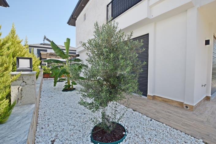 Image No.8-3 Bed Villa / Detached for sale