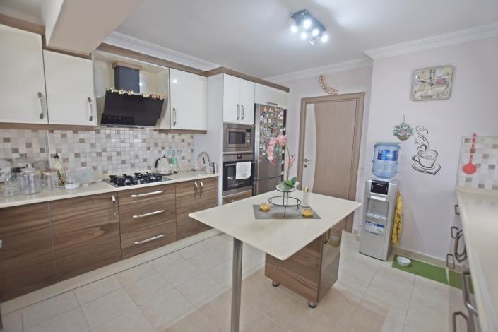 Image No.12-3 Bed Villa for sale