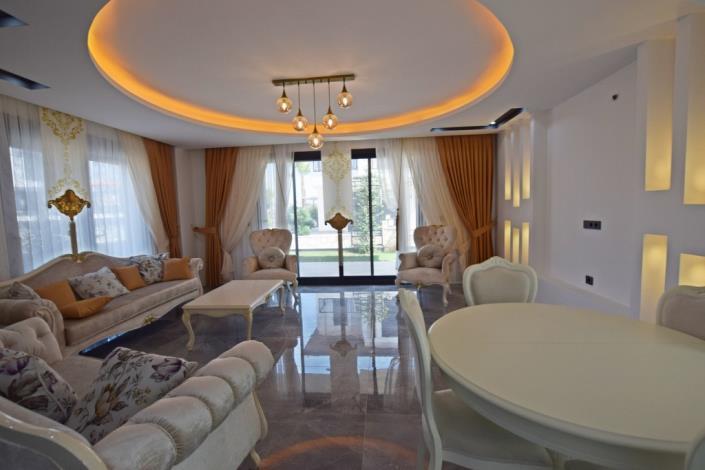 Image No.19-3 Bed Villa / Detached for sale