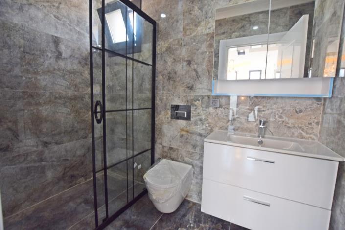 Image No.27-3 Bed Villa / Detached for sale