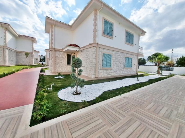 Image No.10-2 Bed Apartment for sale