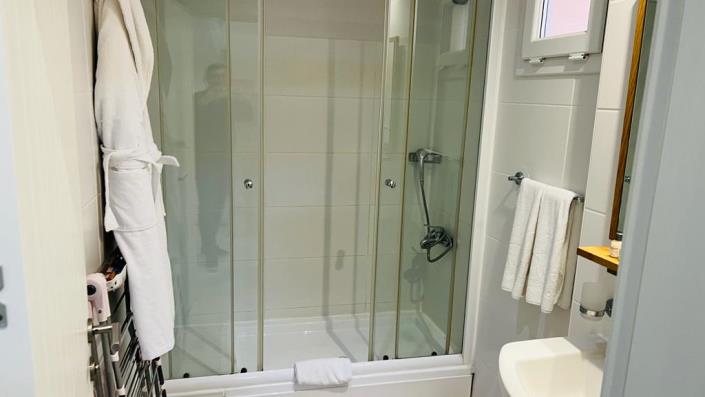 Image No.21-2 Bed Duplex for sale