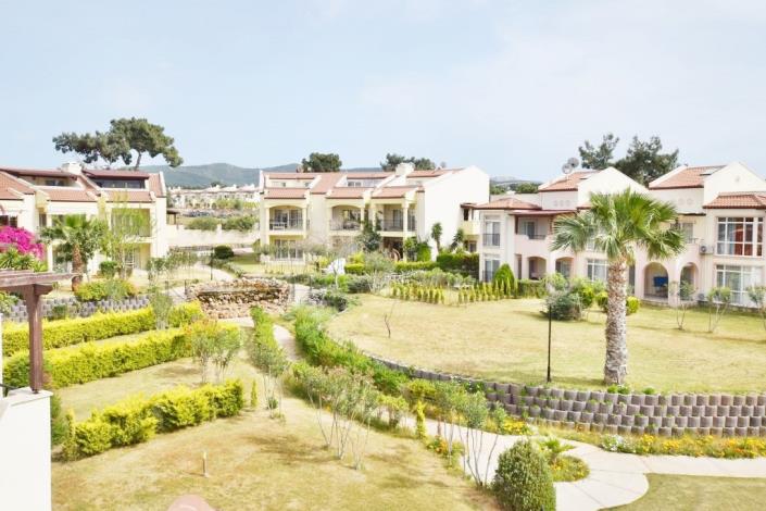 Image No.8-3 Bed Semi-Detached for sale