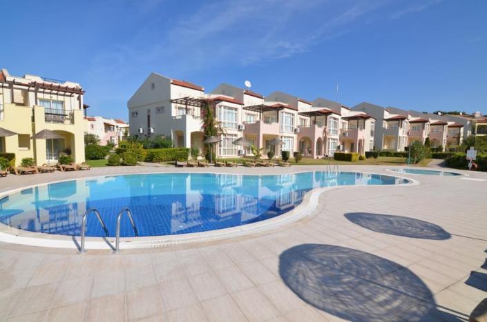 Image No.3-3 Bed Semi-Detached for sale