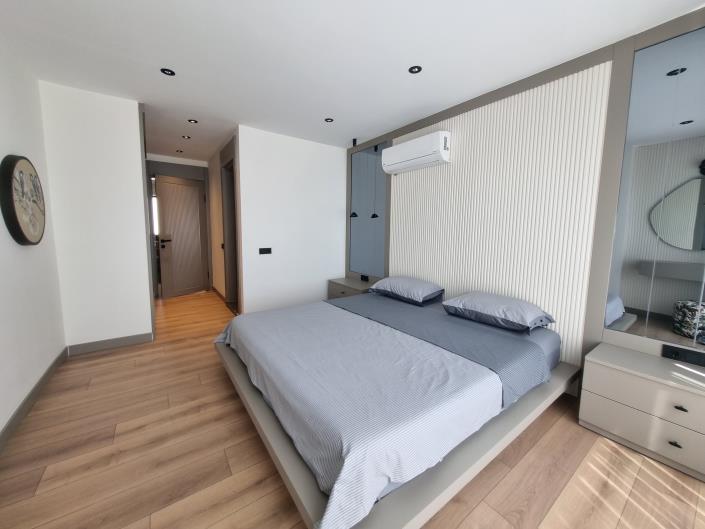 Image No.23-4 Bed Villa / Detached for sale