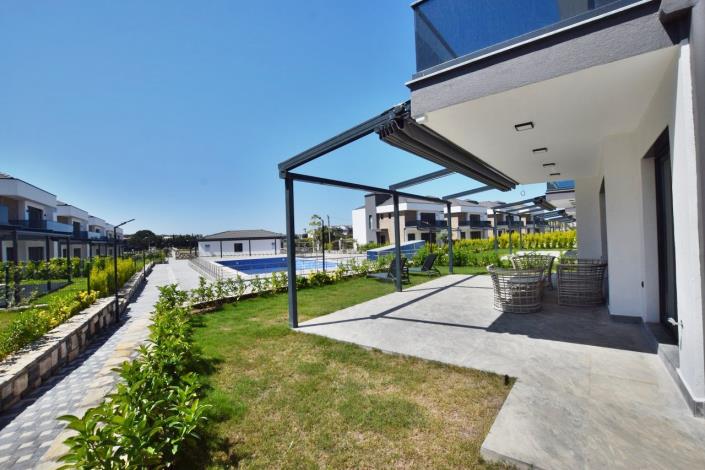 Image No.8-Villa / Détaché de 4 chambres à vendre à Yesilkent