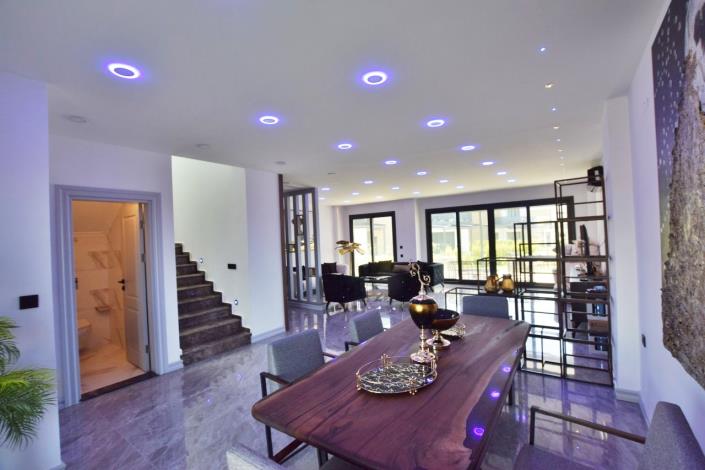 Image No.15-Villa / Détaché de 4 chambres à vendre à Yesilkent