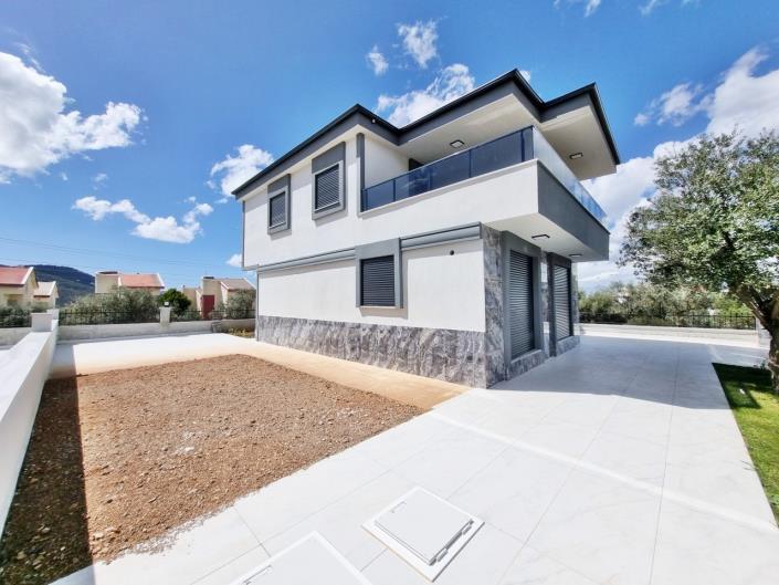 Image No.34-4 Bed Villa / Detached for sale