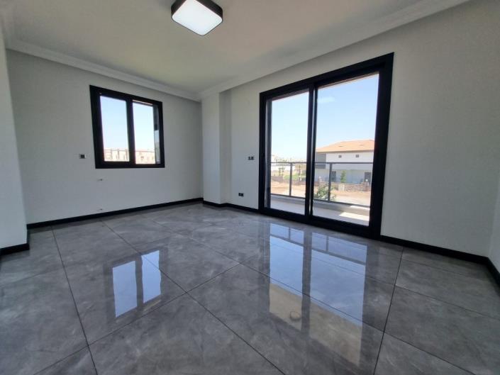 Image No.25-3 Bed Villa / Detached for sale