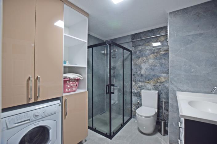 Image No.8-2 Bed Apartment for sale