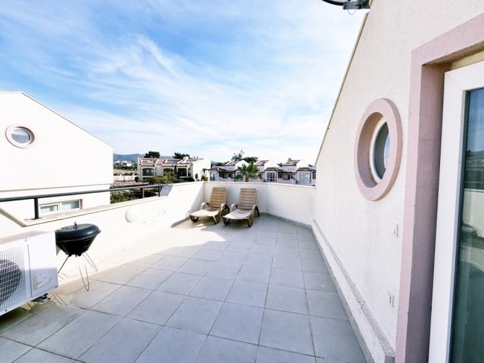 Image No.41-3 Bed Duplex for sale