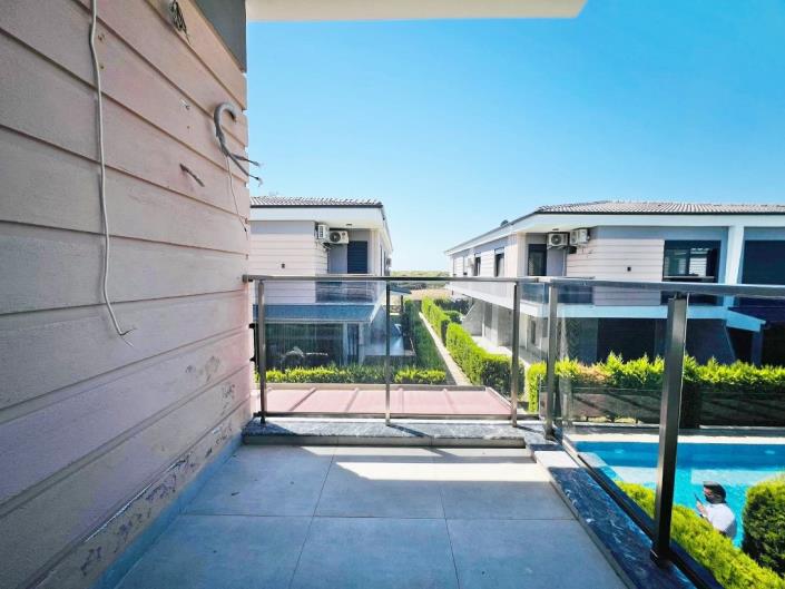 Image No.31-3 Bed Semi-Detached for sale