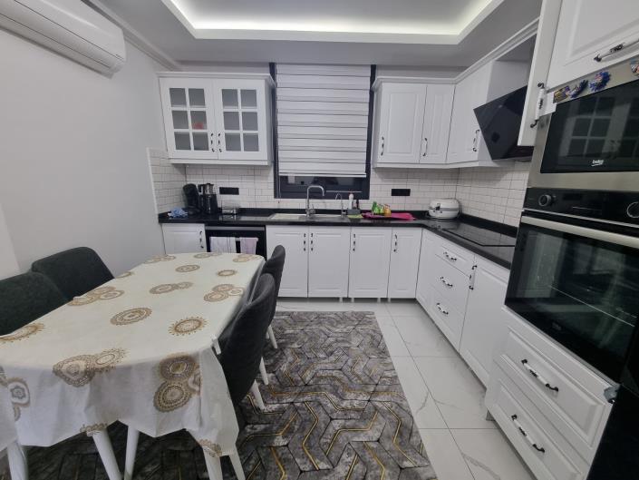 Image No.15-3 Bed Semi-Detached for sale