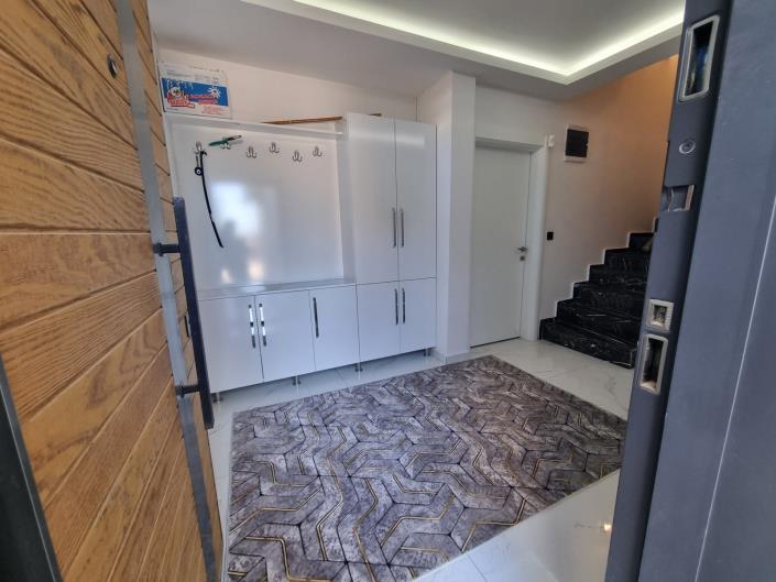 Image No.7-3 Bed Semi-Detached for sale