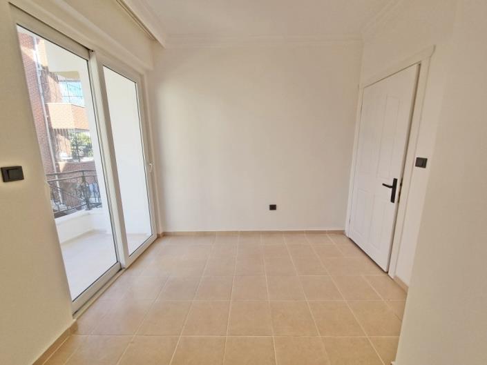 Image No.17-2 Bed Apartment for sale