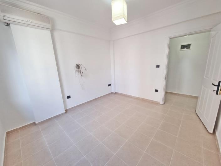 Image No.24-2 Bed Apartment for sale