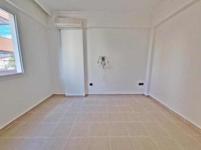 Image No.23-2 Bed Apartment for sale