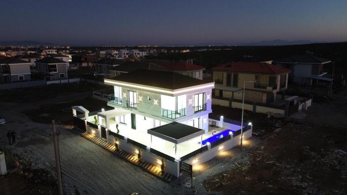 Image No.9-3 Bed Villa / Detached for sale