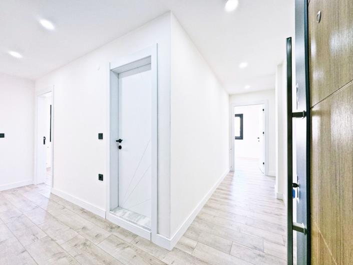 Image No.16-3 Bed Duplex for sale