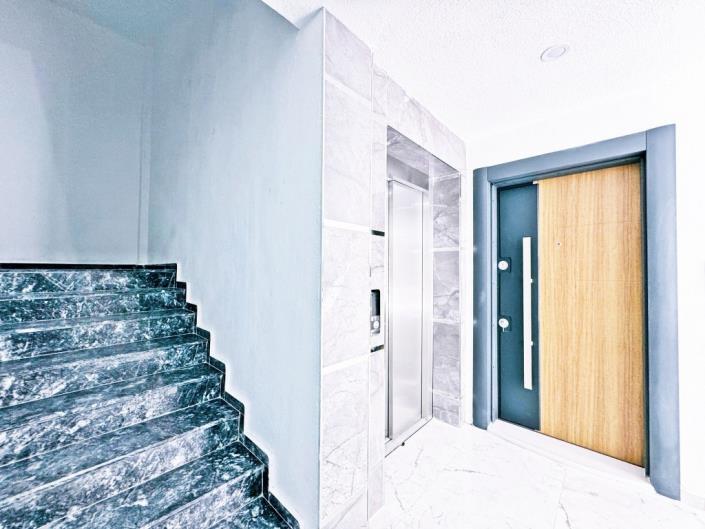 Image No.4-3 Bed Duplex for sale