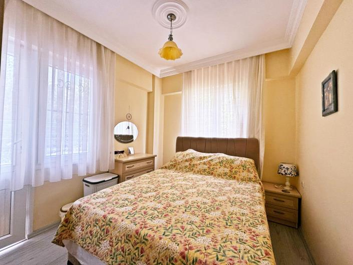 Image No.15-2 Bed Apartment for sale