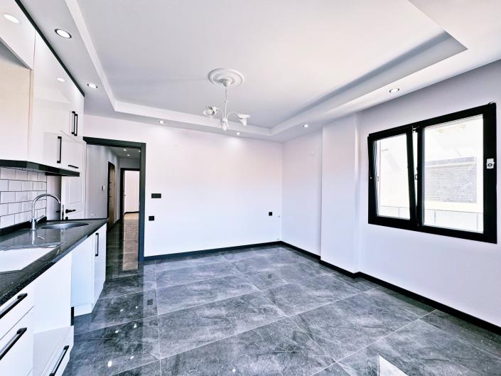 Image No.16-2 Bed Apartment for sale