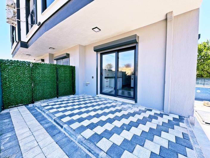 Image No.9-2 Bed Apartment for sale