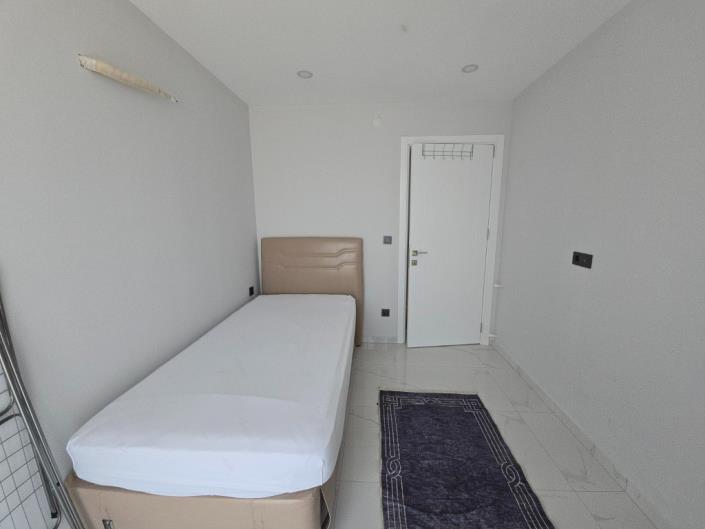 Image No.12-2 Bed Apartment for sale