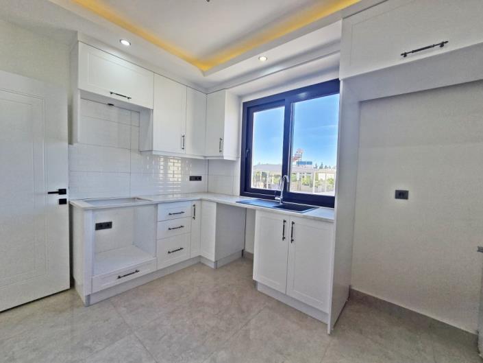 Image No.9-2 Bed Apartment for sale