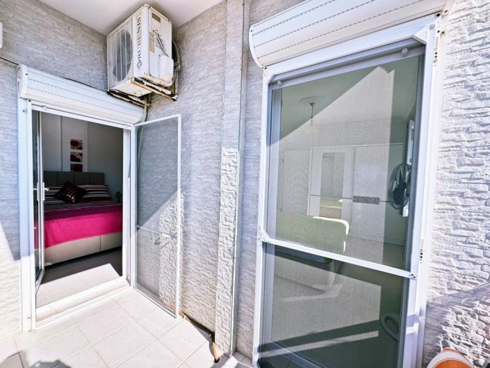 Image No.37-2 Bed Apartment for sale