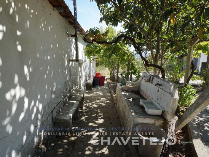 Image No.22-2 Bed Farmhouse for sale