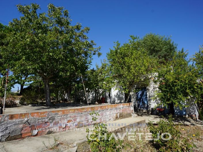 Image No.23-2 Bed Farmhouse for sale