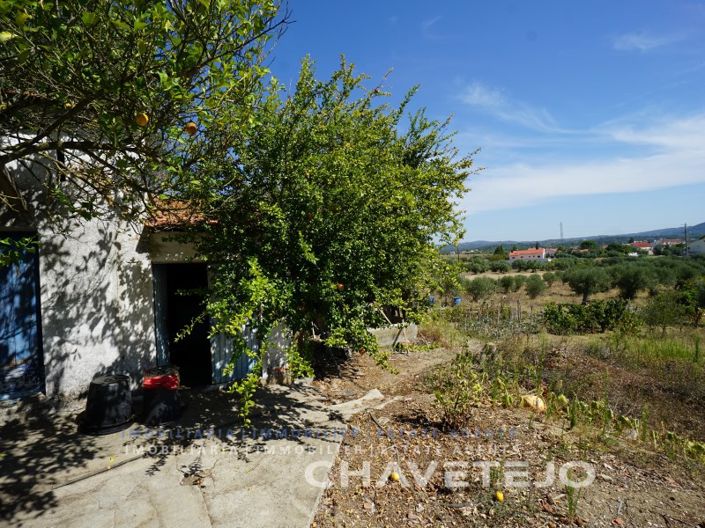 Image No.24-2 Bed Farmhouse for sale