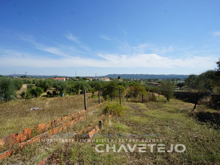 Image No.43-2 Bed Farmhouse for sale